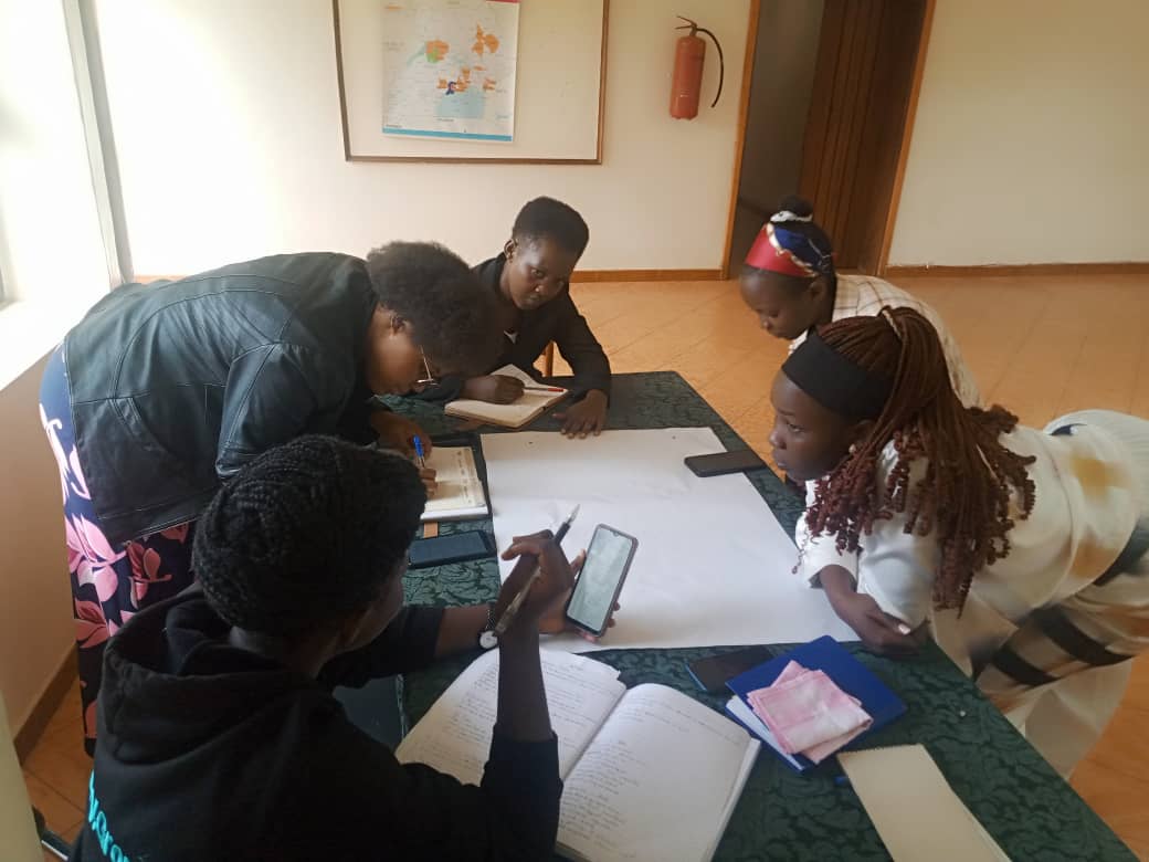 action4hU's tweet photo. 🚀 Today, we kick-started POWER Cohort IV at Bonita Training Centre, Lubowa!
20 young women entrepreneurs &amp; health innovators begin their journey with support from 5 business coaches 💡✨In partnership with @dsw_intl  &amp; funded by The Waterloo Foundation. https://t.co/lbVLbsX1k3