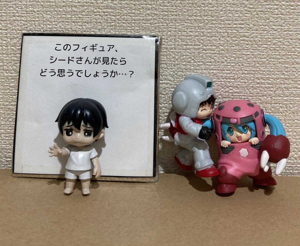 KiliWare's tweet photo. 最近は、デジタルなものより物理的に存在するフィギュアなどを作って遊んだりすることが多いです https://t.co/DBC8Zzh3u2