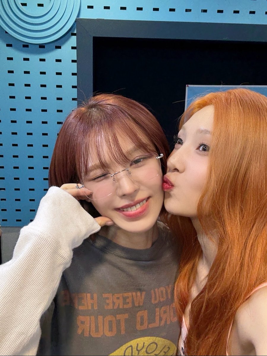 데이원 tweet media