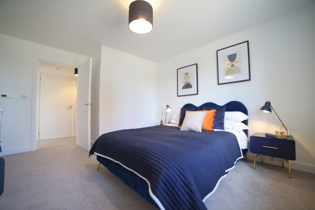 HightownHomes's tweet image. 🏡 New 1-bed shared ownership homes at The Heath, Codicote — from just £76,250 (25% share)!
✨ Fully fitted kitchens &amp;amp; bathrooms
📍 Local connection to Herts? You could be eligible!
📞 Call 01442 292381 to book a viewing.

#SharedOwnership #Codicote #FirstHome #AffordableHousing