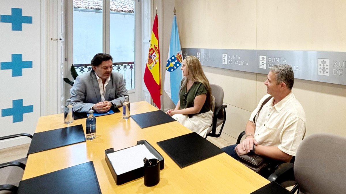 🇧🇷 Miranda: “La Casa de Galicia de Curitiba es un ejemplo vivo de compromiso con nuestra cultura en el exterior”.
🔗 acortar.link/Tt0uTF
#Crónicasdelaemigración #GaliciaenelMundo #SXE #Brasil #EmigraciónGallega