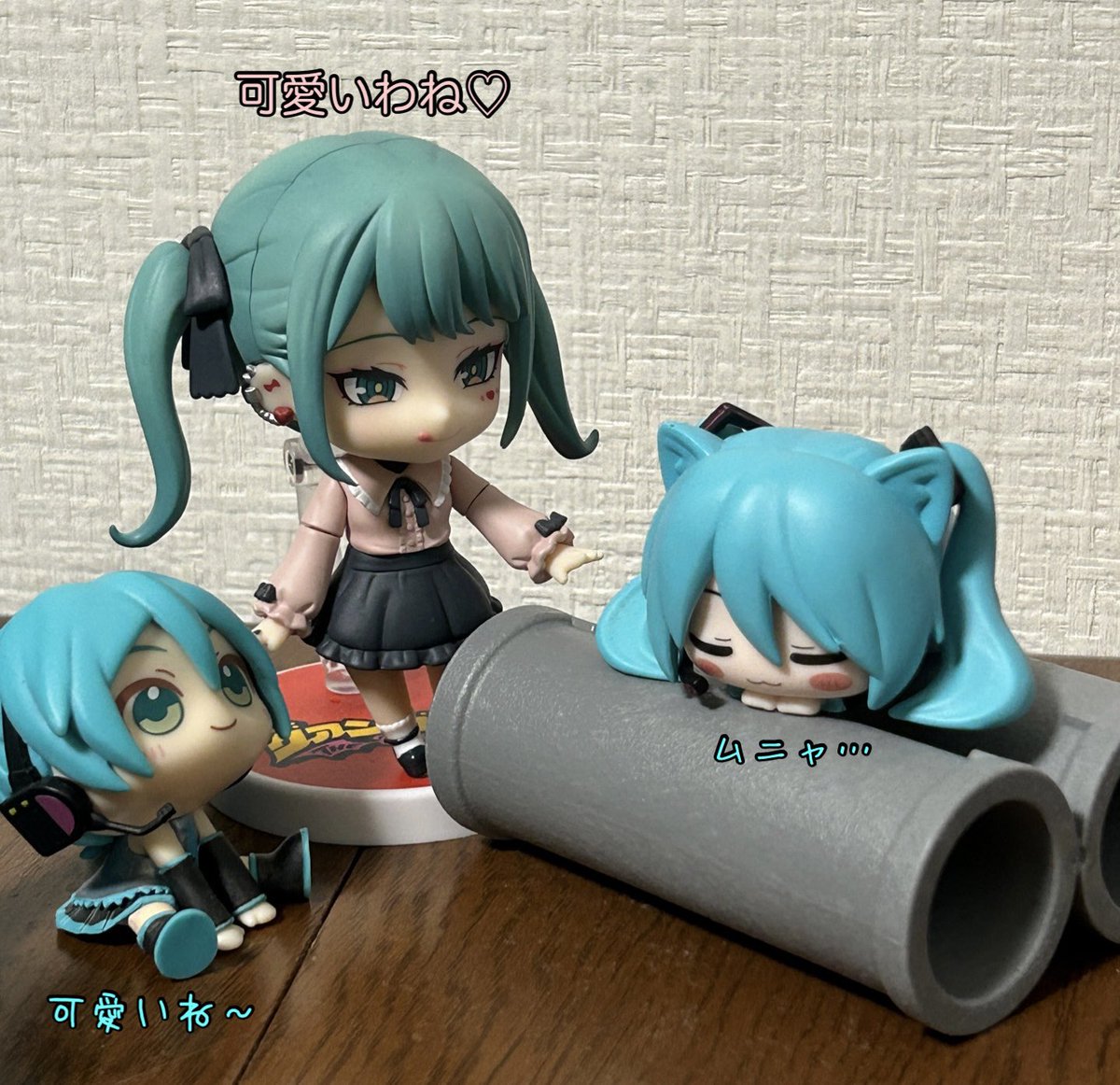 #深夜の初音ミク撮影60分一本勝負 
8/18のお題【観察】

『猫を観察』