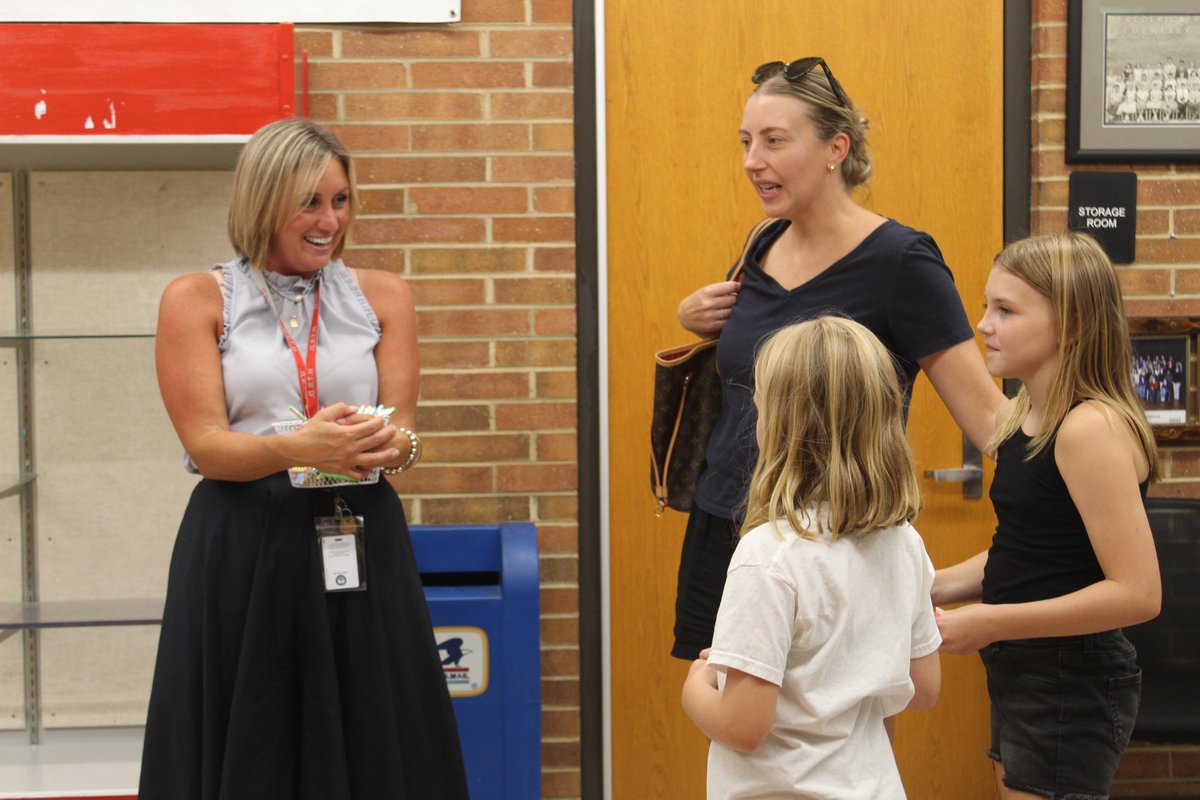 WeAreHTSD (@wearehtsd) on Twitter photo π£ This Week in Hamilton!
Thank you to our <a href="/HTSD_Sayen/">Sayen Elementary School</a> community for hosting a 2025 Pop-Up School House event π‘
It was great to see our community, local businesses, and the Sayen staff.
#HTSD #HTSDpride
<a href="/ScottRRocco/">Scott Rocco, Ed.D.</a> <a href="/HTSDSecondary/">Jim Altobello Ed.D.</a> <a href="/LauraGeltch/">Laura Geltch</a> <a href="/HTSD_Tech/">HTSD Technology Department</a> <a href="/HTSD_HR/">@HTSD_HR</a> π£ This Week in Hamilton!
Thank you to our <a href="/HTSD_Sayen/">Sayen Elementary School</a> community for hosting a 2025 Pop-Up School House event π‘
It was great to see our community, local businesses, and the Sayen staff.
#HTSD #HTSDpride
<a href="/ScottRRocco/">Scott Rocco, Ed.D.</a> <a href="/HTSDSecondary/">Jim Altobello Ed.D.</a> <a href="/LauraGeltch/">Laura Geltch</a> <a href="/HTSD_Tech/">HTSD Technology Department</a> <a href="/HTSD_HR/">@HTSD_HR</a>