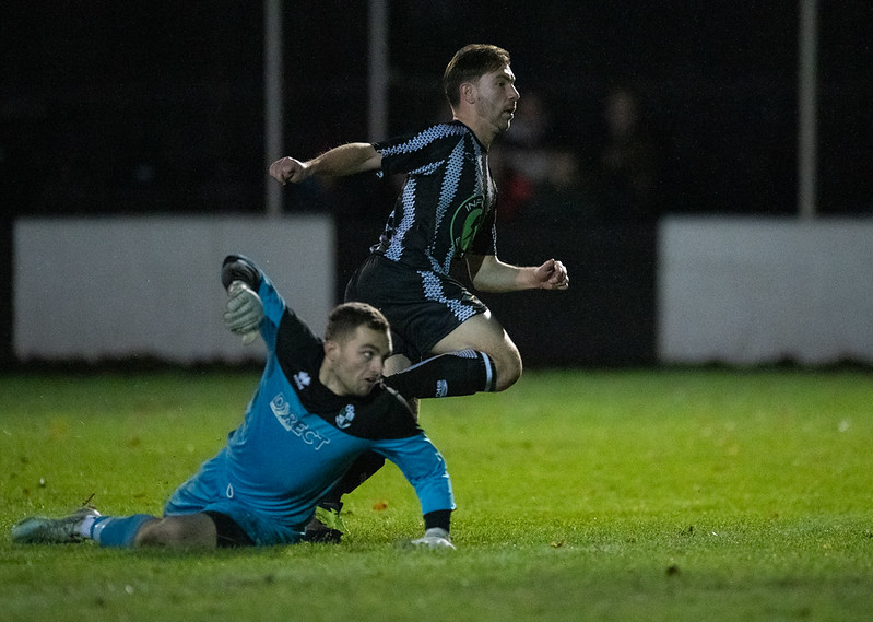 🫡 We'd like to wish the best of luck to Ryan Winder, who is heading out to Dubai to begin a new coaching role.

Ryan joined in 2022 and was a popular figure - both on the pitch and around the pool table 🎱😂

Thanks, Ryan. We hope to see you back at Parkside Road soon! 🍦