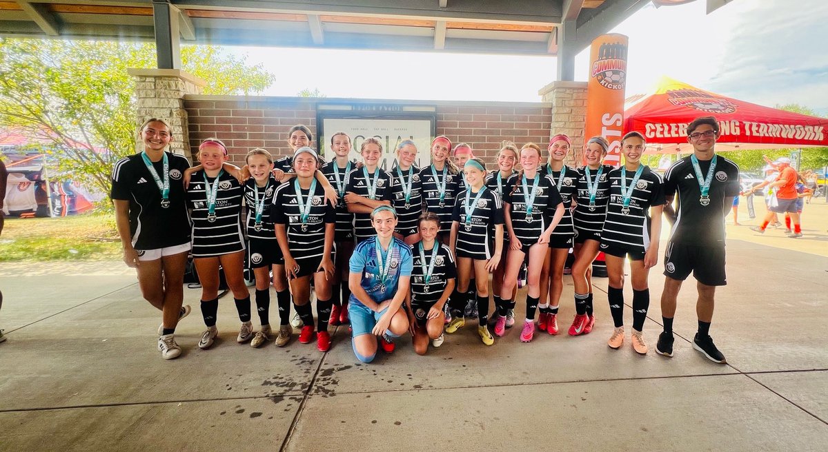 Cincy SC Community Cup 🥇CHAMPIONS🥇 Congratulations to our 2012 Girls White team for a very successful first tournament of the new season! #mvpremier #thegoldstandard