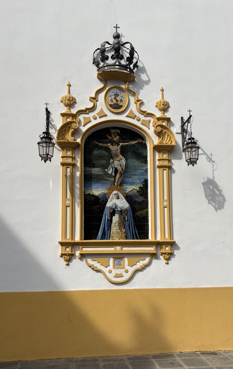 Amar en mayúsculas y dar gracias todos los días.