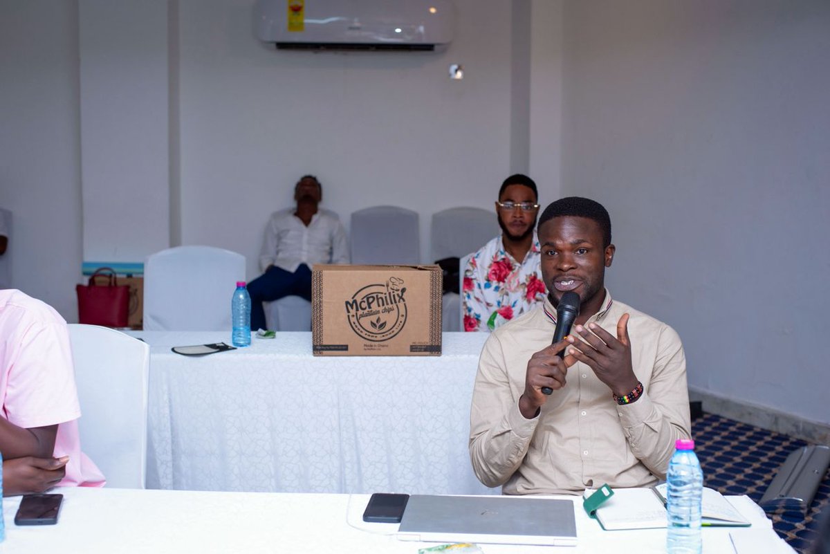 supracarer's tweet photo. Week 6 of Entrepreneurship with Bola Ray was nothing short of inspiring. 🙌

Insights from:
✨ Leslie Kasumba (CEO, She Speaks Africa Global)
✨ Felix Afutu (CEO, McPhilix)

Thank you @bolarayofficial for spearheading this platform for growth. 🚀

#EwBR #Supracarer https://t.co/twlBJK3LNI