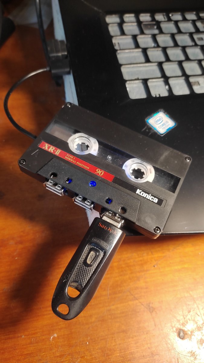 Thunder_Owl's tweet photo. I made a Thingie. And, what are you making in Mondays 😎⚒️? #diy #retro #cassette #usb #modding #hackaday #electronics https://t.co/Ftl450PtsZ