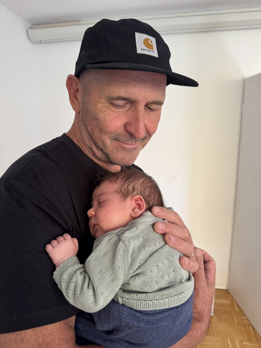 Still got the skills ! Lovely to spend time with my newest granddaughter Romea