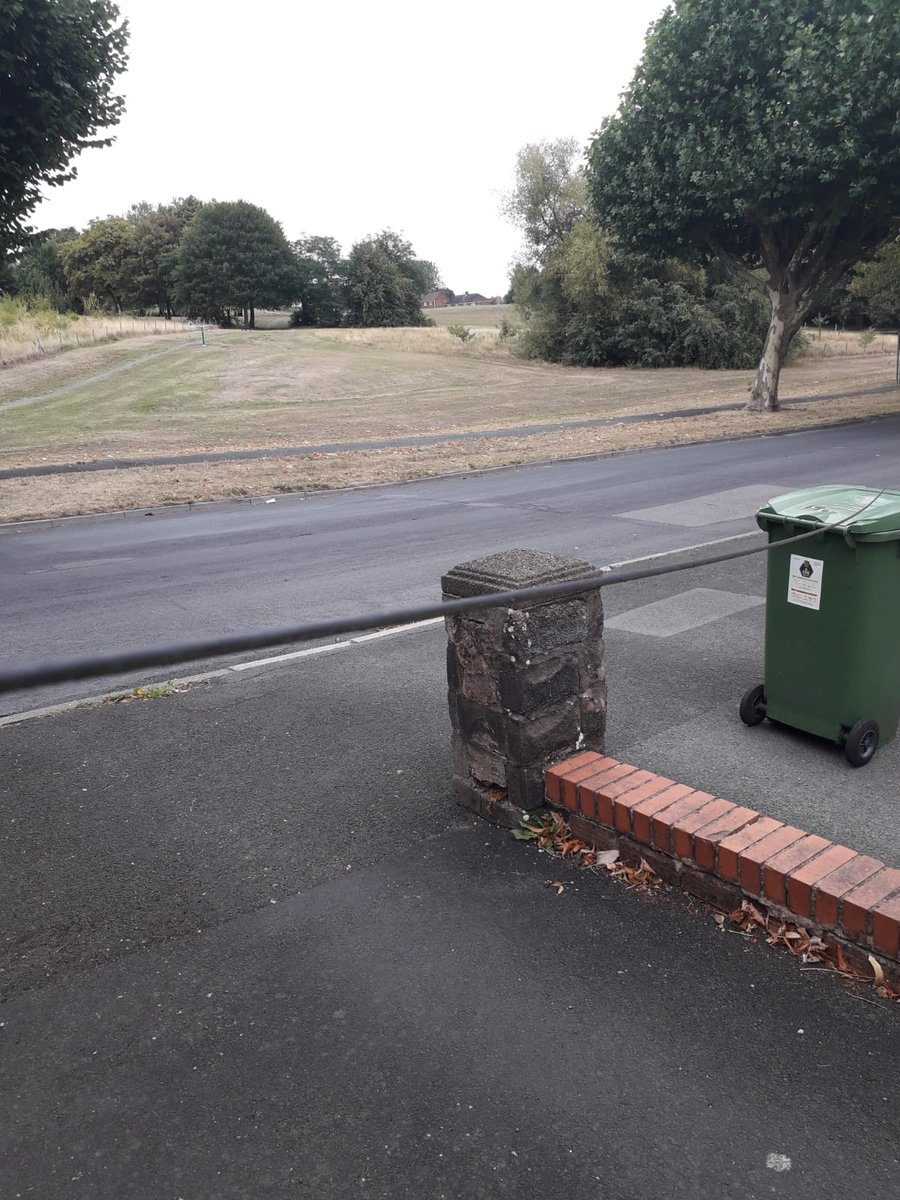 m4rtinjh's tweet photo. #btphone phoneline down can't move the cable to get out been told it's not an emergency between 4 to 6 hours WV149SQ area @bt_uk @Christi38869165 https://t.co/CWLy8bf0ix