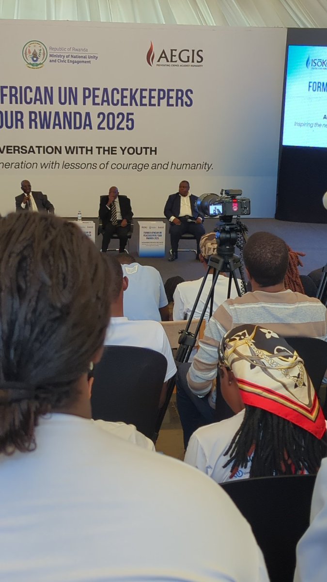 I was honored to attend the Former African UN Peacekeepers Tour 2025, conversation with youth. I learned that peace must be built intentionally, inclusively &amp; with courage.  As a Peace Fellow, I know peace begins with the choices we make every day
#PeaceBuilding #YouthForPeace