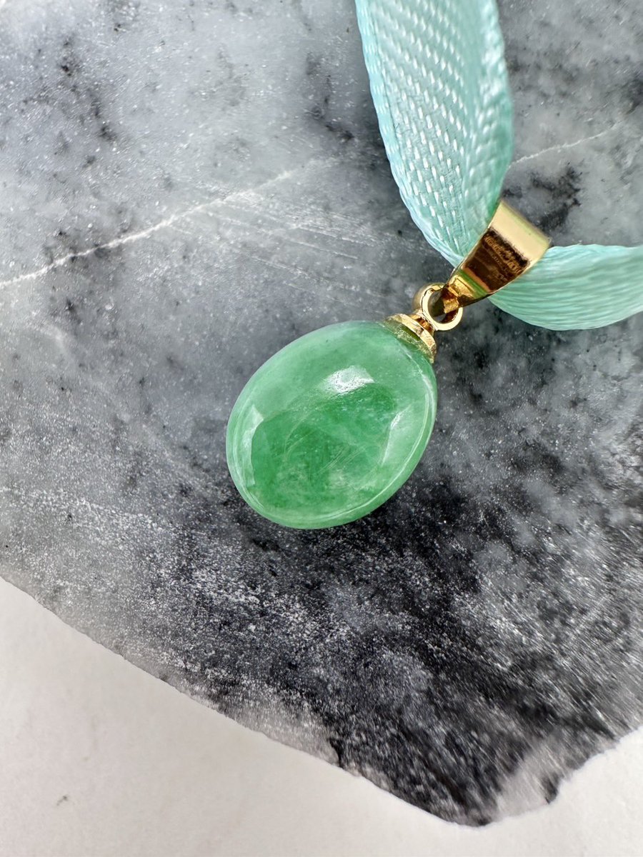 糸魚川翡翠専門店【すい】です🟢 📍池袋駅東口から徒歩3分 (WACCA池袋