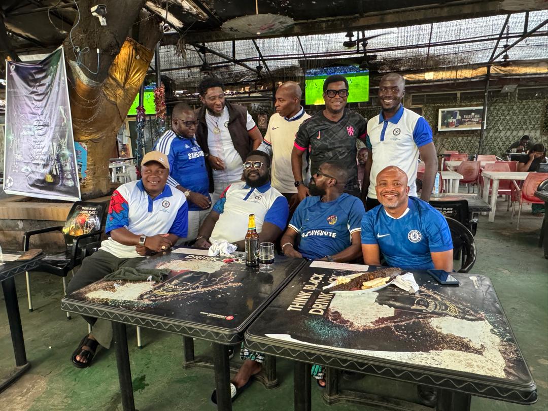 Chelsea_NGR's tweet photo. 🔵About yesterday's Chelsea Nigeria Supporters Club Live Screening at CHINA GARDEN Surulere Lagos.
Though @ChelseaFC didn't get the maximum points but it was a fun filled meeting between CNSC members and new intending members.
#Contactsexchanged
#NewFacesMet
#UPTHECHELS
#KTBFFH https://t.co/K5jZfUKfsE