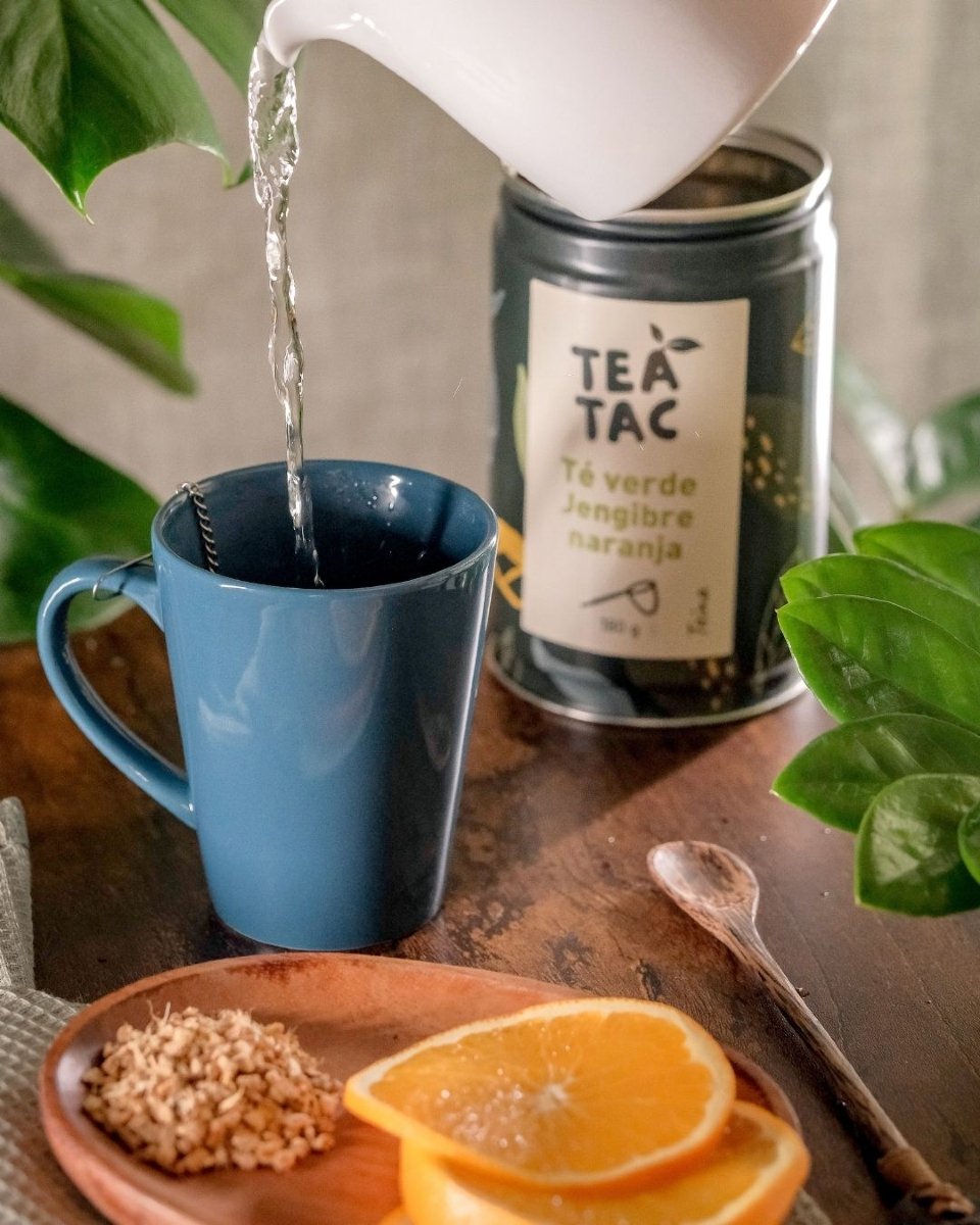 💚 Energía natural en cada sorbo. Nuestra infusión de té verde, jengibre y naranja es una explosión de sabor y vitalidad: 

Ideal para empezar el día con fuerza o regalarte un break lleno de beneficios naturales. 

#infusiónenergética #sabornatural #pharmadusbotanicals