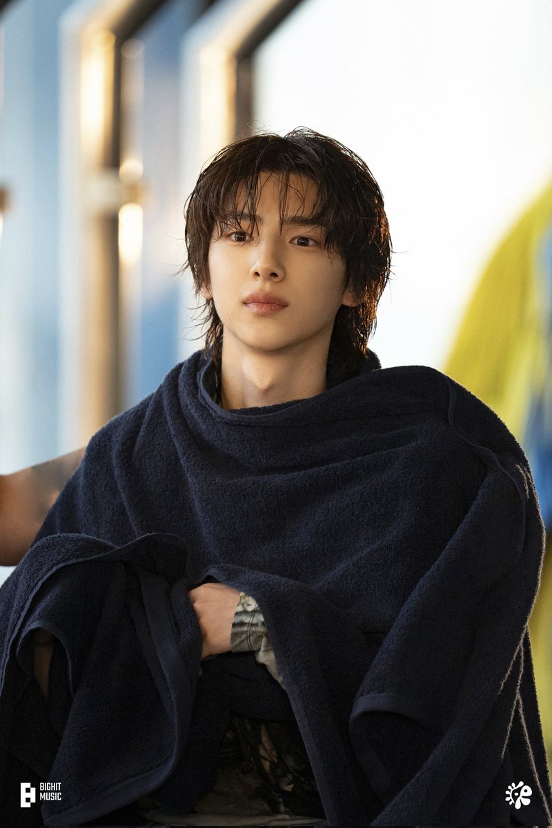 rafsimons ベスト　NCTテヨン cortisジュフン txtボムギュ TXTボムギュくんとNCTテヨン……おめめがそっくり……かわいい……