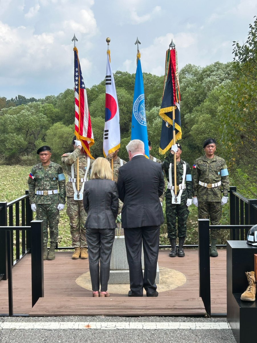 Remembering <a href="/USArmy/">U.S. Army</a> Captain Arthur Bonifas and First Lieutenant Mark Barrett, who were brutally killed by North Korean soldiers in the Joint Security Area exactly 49 years ago. Their courage and sacrifice are a reminder of the dangers our 🇺🇸 warriors face in the defense of