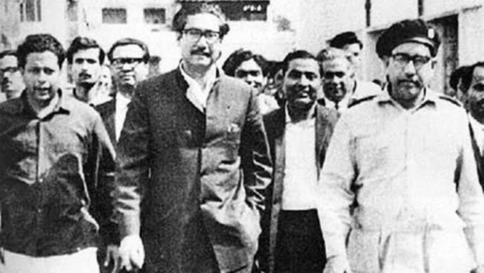 IconusClustus's tweet photo. 5. Don't let political hysteria erase history. 'Unfinished Memoirs' is Bongobondhu's voice—raw & resilient. Read it, honor it.
Joy Bangla!
#DefendHistory #Bongobondhu https://t.co/t8qZ3loPpN