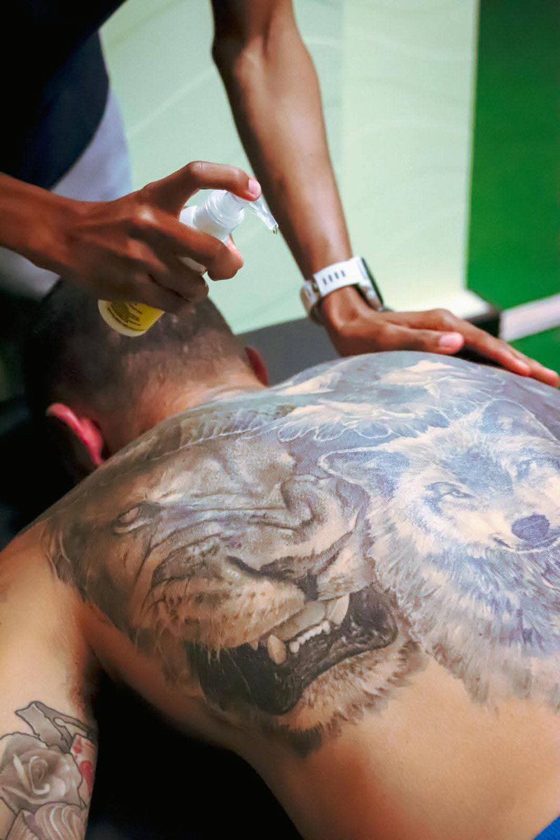 IamMastarmind's tweet photo. 🔬 Boosting Performance
Sekhukhune United have partnered with Kyron Laboratories as their official sports &amp; medical supplier for the 2025/26 season.

A key step in elevating player health &amp; recovery.

📸: @SekhukhuneFc
#Mastarmind | #SekhukhunexKyron | #DStvPrem https://t.co/zgcOuQkIUI
