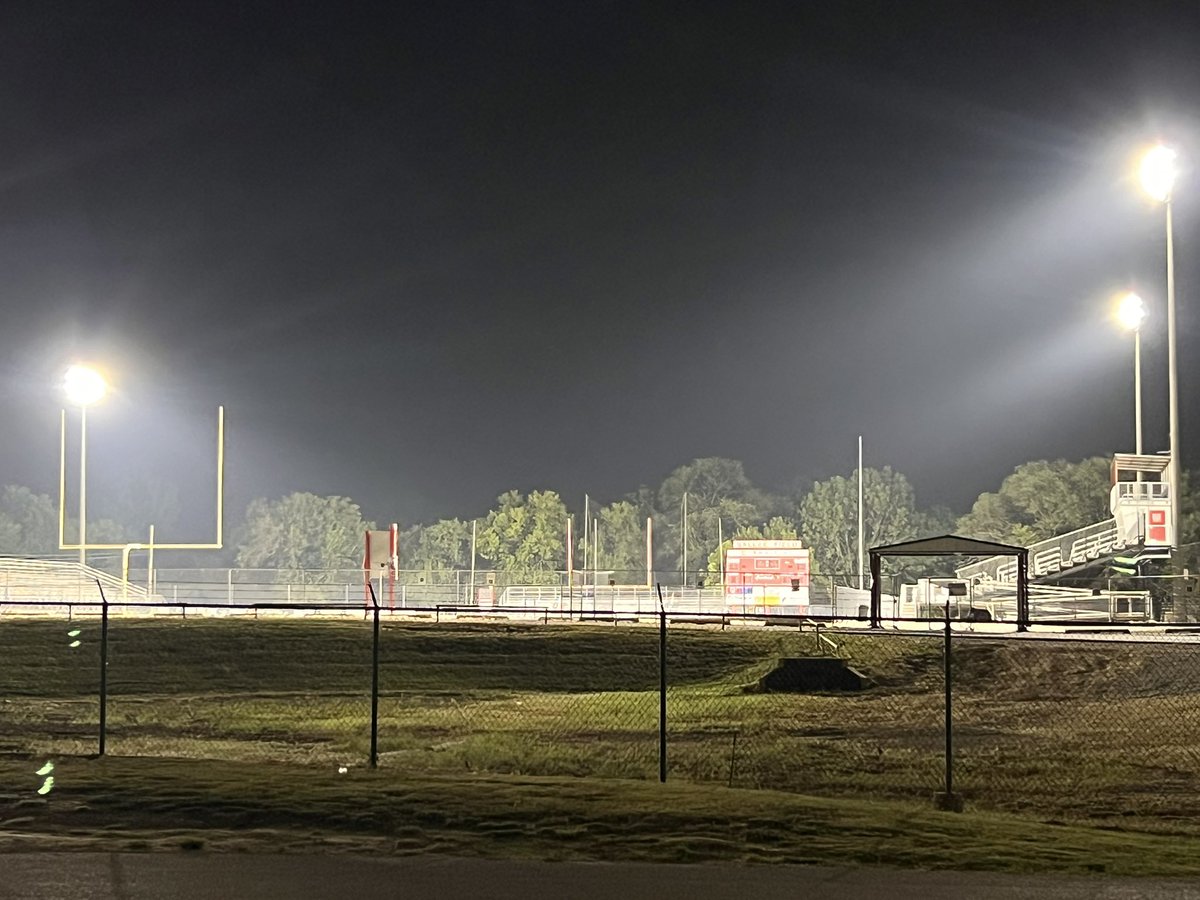 Dylan Hawk Martin (@dhawklife) on Twitter photo 5 AM 🏈 Practice and 77 degrees <a href="/collinsville_fb/">Cardinal Football</a> #DHawkLife #LeftyQB #5AM #FootballPractice #Collinsville #Oklahoma 5 AM 🏈 Practice and 77 degrees <a href="/collinsville_fb/">Cardinal Football</a> #DHawkLife #LeftyQB #5AM #FootballPractice #Collinsville #Oklahoma