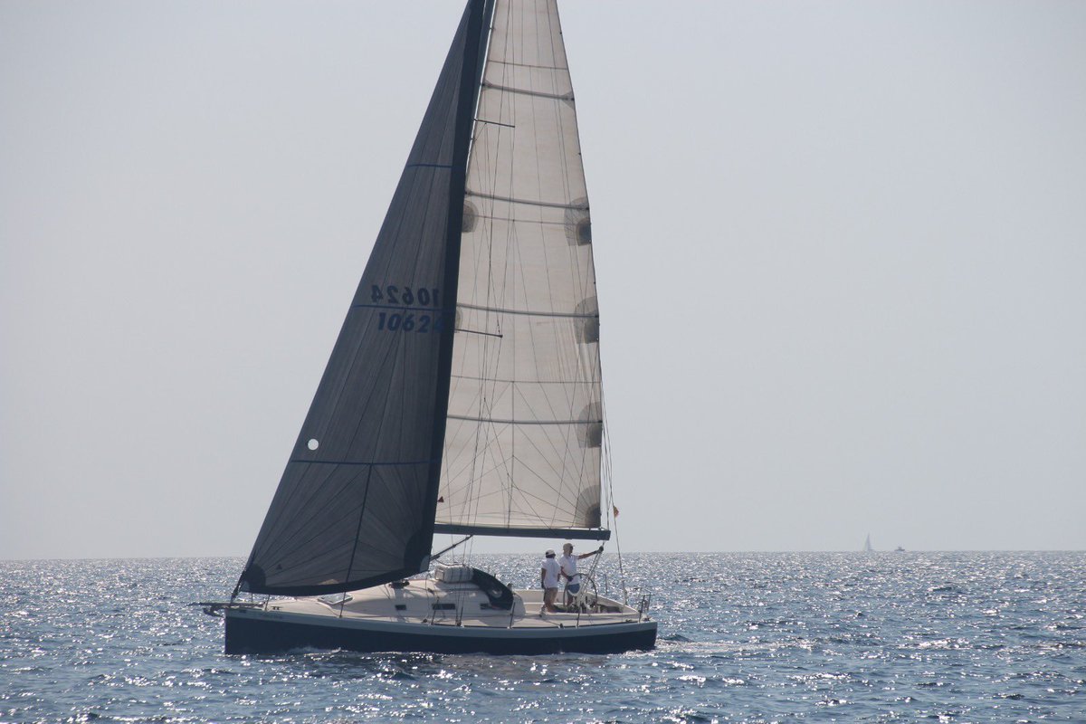 🌊 La regata de iots de Classe Creuer celebrada divendres per la Festa Major de Platja d’Aro va ser un èxit total!

⚓Un dia ple de bona mar, esport i companyia

💙 Moltes gràcies a tots els participants 

Seguim navegant! ⛵