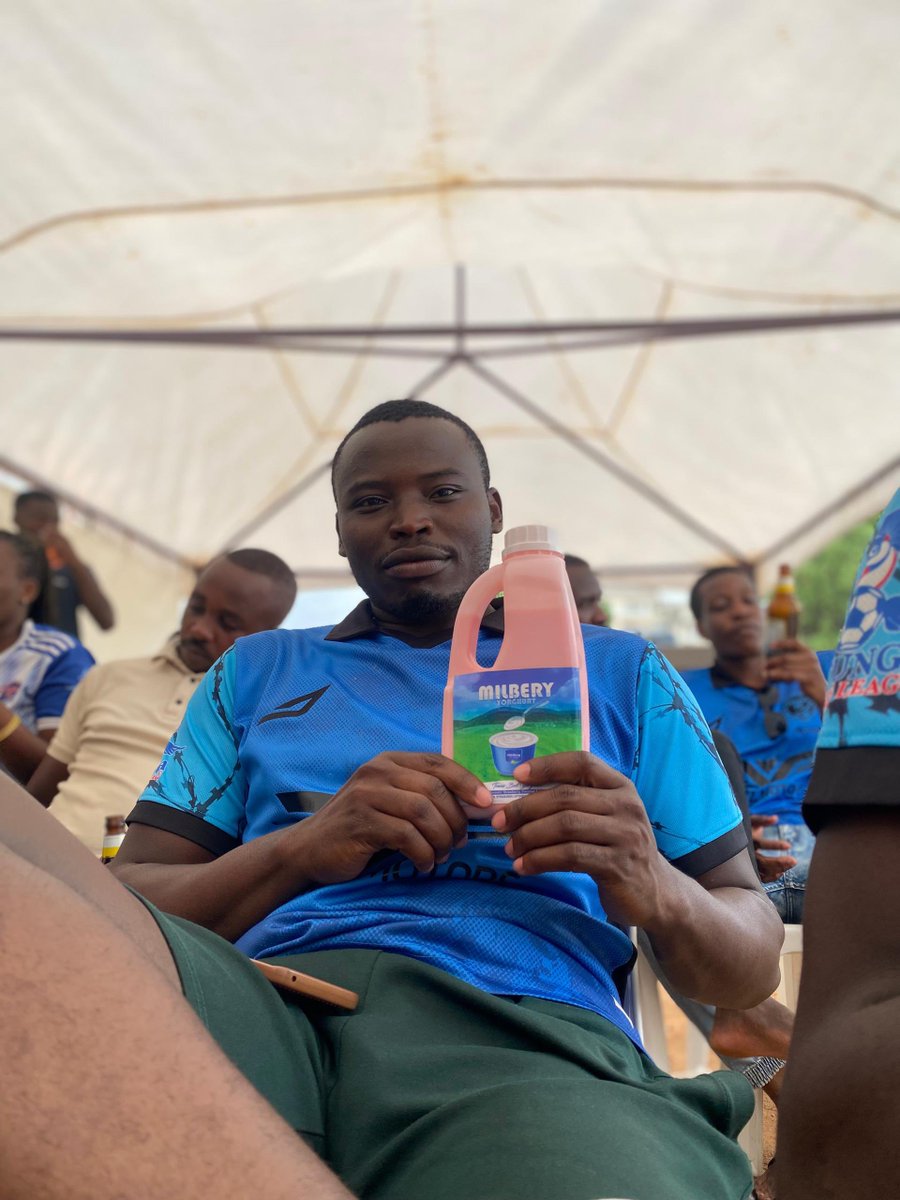 Kyasha FC tweet media