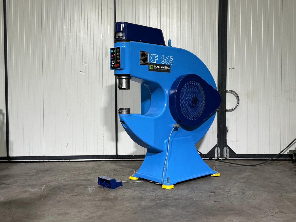 mach4metal's tweet image. Eckold Kraftformer KF 665 YOP 2000 
motorised machine for Shrinking, Stretching,&amp;amp;nbsp;Doming, Planishing, Reforming, Flattening, Straightening
Number of strokes  150 / 300 / 600Min.
Maximum sheet thickness 6.0mm
Horizontal troath 675mm
Vertical troath  450mm
Power 4.1kW
 #eckold