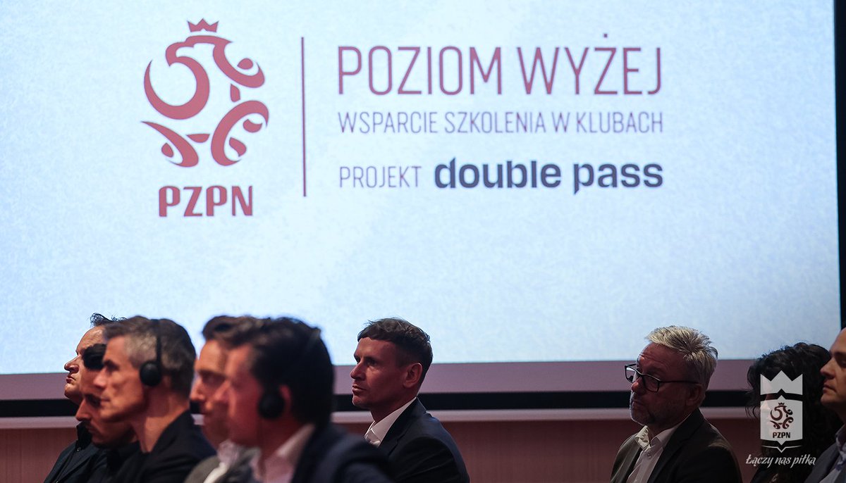 W Warszawie trwa konferencja inaugurująca projekt Double Pass. W konferencji udział biorą m.in. przedstawiciele PZPN, Ekstraklasy S.A., Pierwszej Ligi Piłkarskiej i firmy Double Pass.