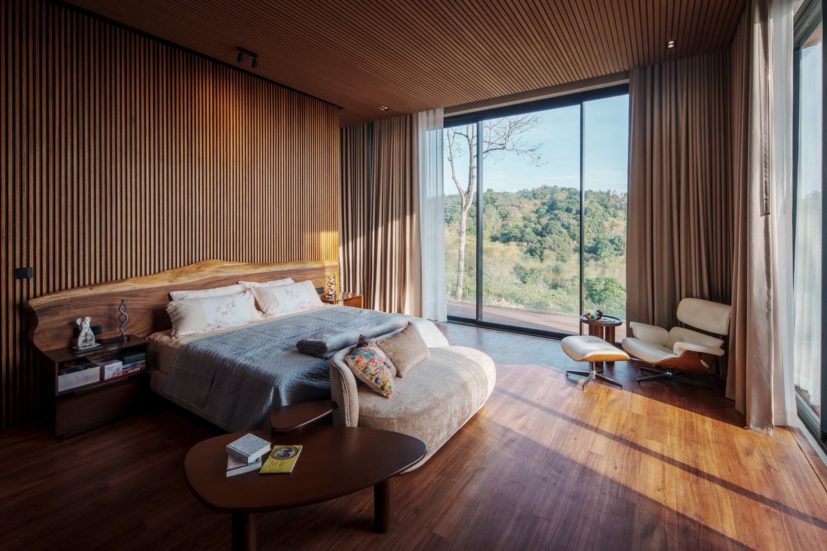 warmcore_uk's tweet photo. Let light fill your space with Kommerling windows and doors☀️ https://t.co/KWK8GV5tlA