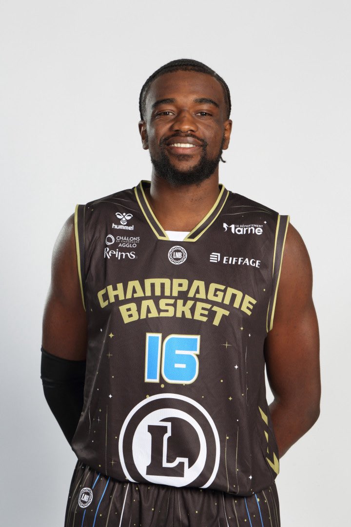 recruteurbball's tweet photo. Samuel #Eyango-Dingp
Carrière discrète mais toujours actif après une grosse saison en NM1 il est revenu discret avec champagne basket.
CDM U17 : 3.7pts - 3.1reb - 0.1pd
Saison 2024-2025 : 3.1pts 1.8reb - 0.2pd https://t.co/xgSYRspOOr
