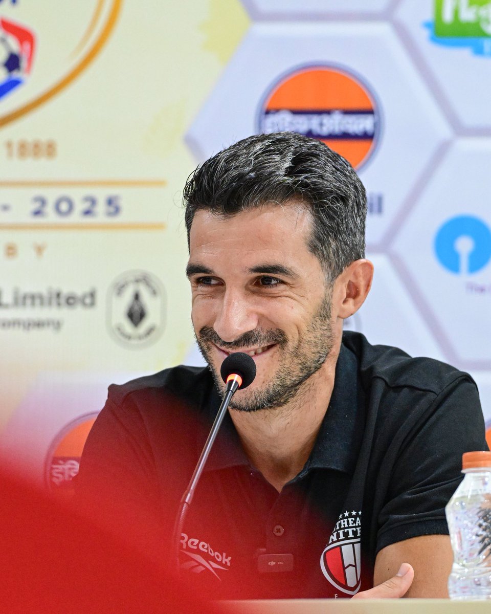 The boss and the skipper on media duties ahead of our Durand Cup semi-final showdown! 🎙️

#StrongerAsOne #8States1United #134thEditionofIndianOilDurandCup