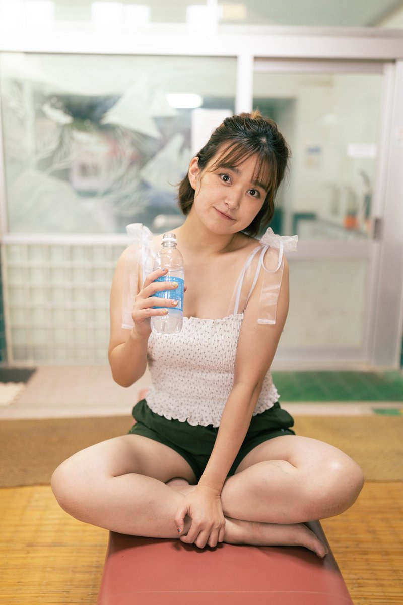 たくさん良きお写真撮影いただき、どの写真を使用するか悩みまくっているよ🧠
明日の夜にサンプル画像掲載、BASEにて販売受付開始予定です🙋‍♀️

📸松湯さん📸撮影許可いただいてます📸