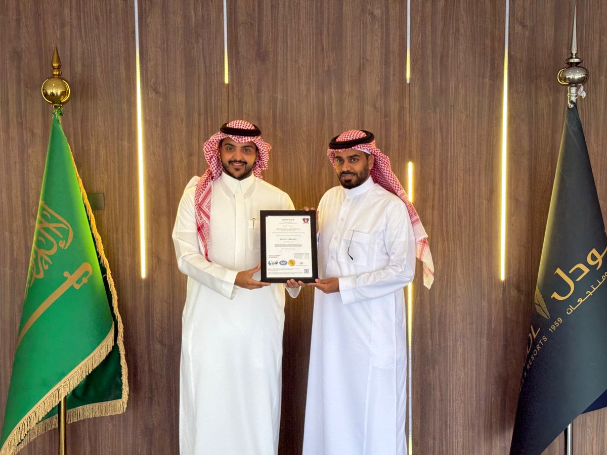 BoudlGroup's tweet photo. نفخر في مجموعة بودل للفنادق والمنتجعات بحصولنا على شهادتي ISO 14001 للإدارة البيئية و ISO 50001 لإدارة الطاقة، تأكيداً لالتزامنا بالاستدامة وتقديم ضيافة مسؤولة تواكب أهداف التنمية المستدامة. 🌍✨

#BoudlGroup #Sustainability #Hospitality #SaudiArabia https://t.co/ye6SNVCG7a