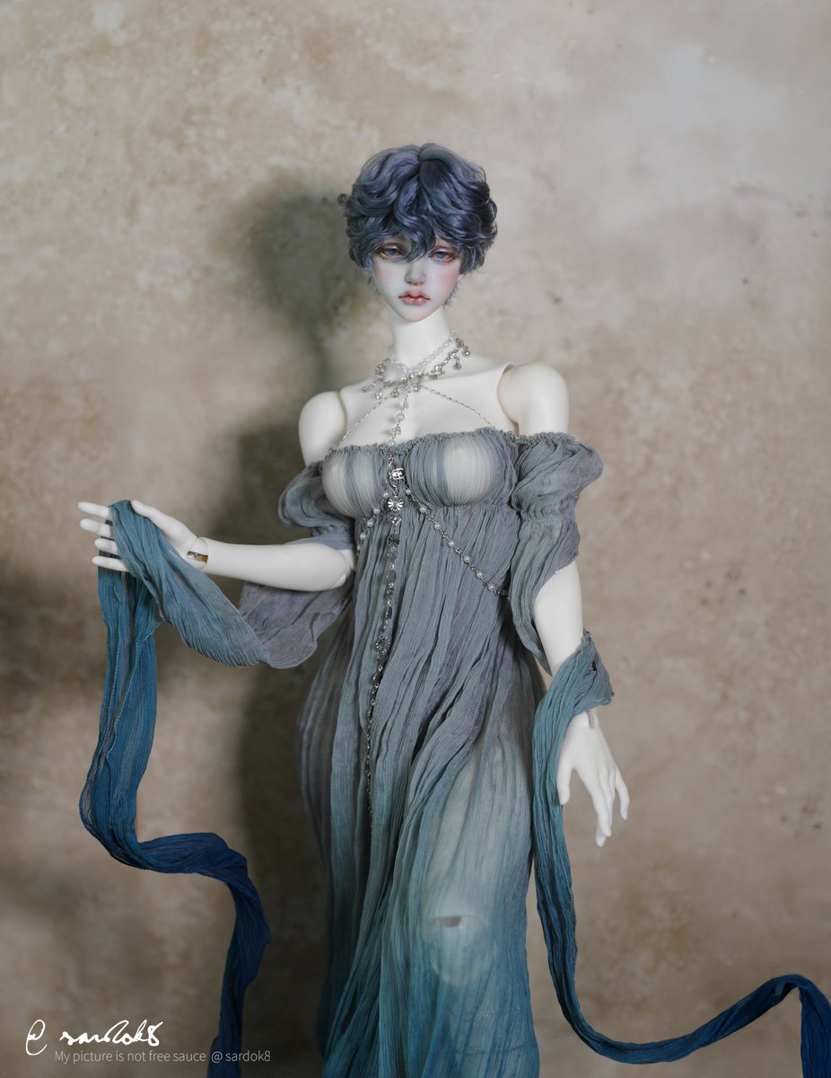 ᵕ_ᵕ̥̥  💦

내 인형이 너무 좋다. 🥲