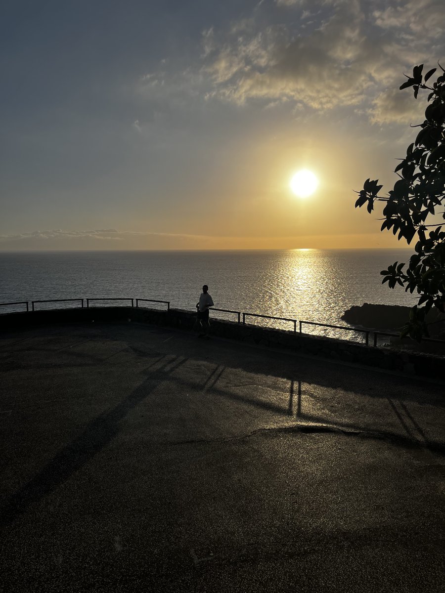 Valles21_'s tweet photo. Tenerife, Islas Canarias 🇮🇨
Guía de Isora 📍
#tenerife #IslasCanarias #playa #atardecer #vitas #islas https://t.co/E2lJjH7rHL