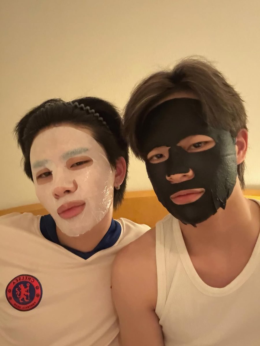 รู้ว่าไปญี่ปุ่นหน้าร้อน แต่ไม่คิดว่าจะร้อนขนาดนี้ เสื้อกล้ามทุ้กวัน ขี้ร้อนมาก55555555555555555555