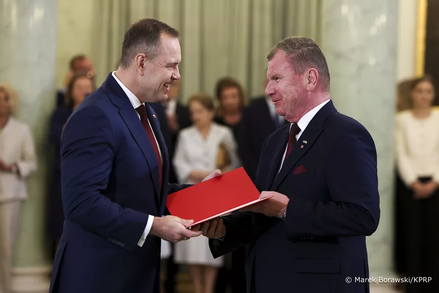 Prezydent Karol Nawrocki powołał Bogdana Kubiaka, byłego wiceprzewodniczącego Komisji Krajowej NSZZ „Solidarność” odpowiedzialnego za struktury branżowe na swojego doradcę społecznego.
solidarnosc.org.pl/bogdan-kubiak-…