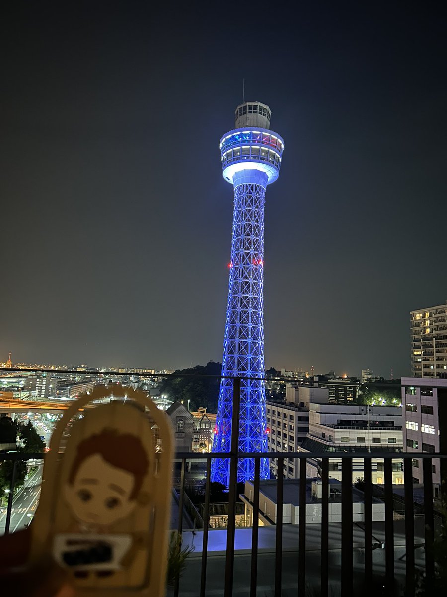 shirokuma2077's tweet photo. マリンタワー点灯しました•*¨*•.¸¸♬
#中居正広53回目誕生祭_0818 
#渋谷愛メッセージ https://t.co/nnLDmnVkeV