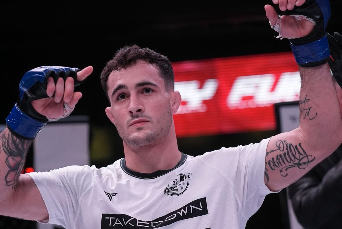 michaelblockhus's tweet image. Onto the next. Thank you everyone for their support. 🙏🏻👊💪