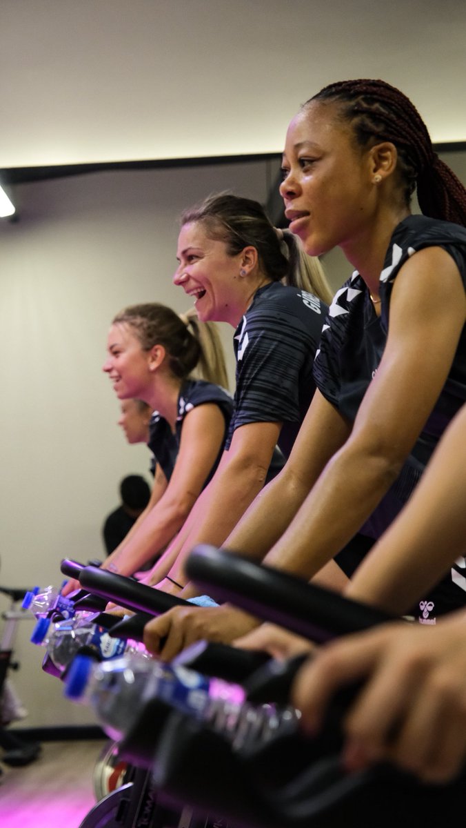 gsanayispor's tweet photo. Takımımız günü spinning antrenmanı ile tamamladı 🚴♀️
#AirFit https://t.co/8UVXfRyDWd