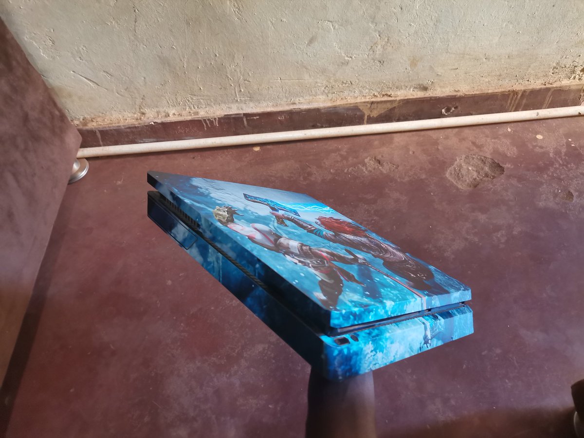 Auk_Customs's tweet photo. @lbjoza We wrap Consoles and other gadgets with pictures and designs of your choice 💯 🔥
Protect it from scratches and dirty

Console :K15,000 - k25000
Controller :k8000

📞 📥 Call /WhatsApp 0880841861
Lilongwe 🚩

#aukcustoms #265trend #bizmw #m_dubz #whoisnext #laptopskins https://t.co/X6cD4kTqZZ