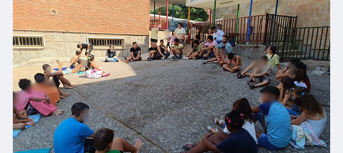 gitanos_org_CYL's tweet photo. En #Salamanca, Promociona y Promociona + compartieron una mañana de juegos y actividades con el campamento del CEIP Caja de Ahorros. 
@FondosUE_Esp 
@empleogob 
@MSocialGob 
@jcyl 
@FundlaCaixa 
@JuventudInfGob 
@P_Recuperacion 
#nextgenerationeu https://t.co/Kdas2LVfsG