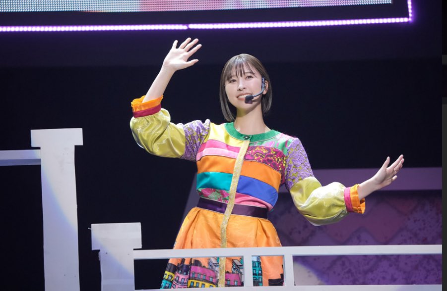 momoclochanfes's tweet image. みんな夏バカの余韻が止まらないようですが私はプッペ上映会の余韻がすごい。映画館良かった。ライブと同じくらいの残響？しおりんの声が頭から離れない
ももクロ現場少ないから余計に刺さる
冷静に振り返ると、こんなすごいライブやろうとするアイドル他にいないよな？
#玉井詩織 #しおりん #ももクロ