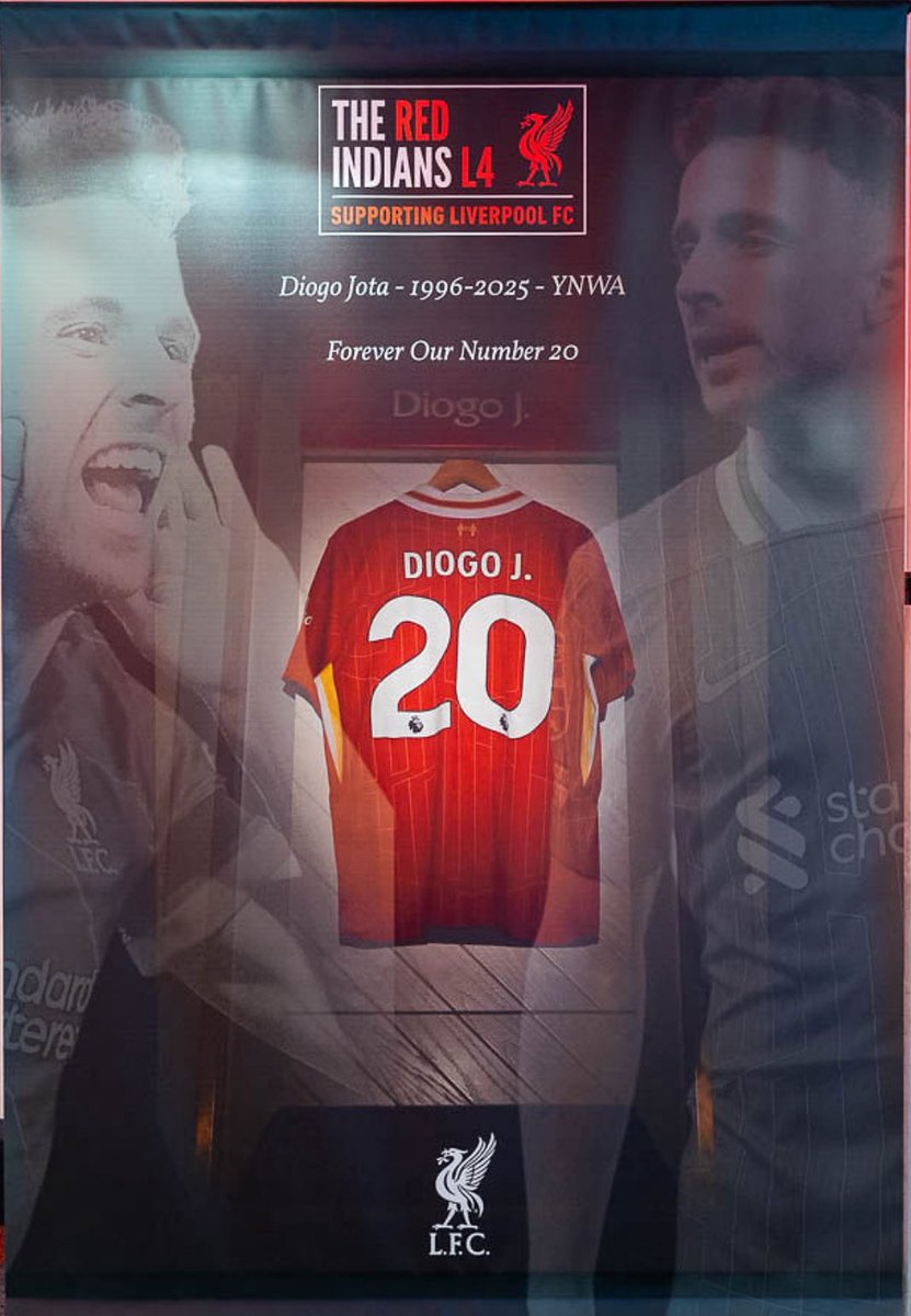 <a href="/LFCRedIndians/">LFC Red Indians</a> and <a href="/SFoodbanks/">FANS SUPPORTING FOODBANKS #RightToFood</a> started working together as part of the #righttofood fight many years ago.

Part of our #2020fundaiser in memory of our forever 20, allowed us to donate £2220.20 on Friday night to <a href="/IanByrneMP/">lan Byrne MP</a> / <a href="/DavefcKelly/">Dave Kelly #RightToFood</a> and the team.

#YNWA #unityisstrenght