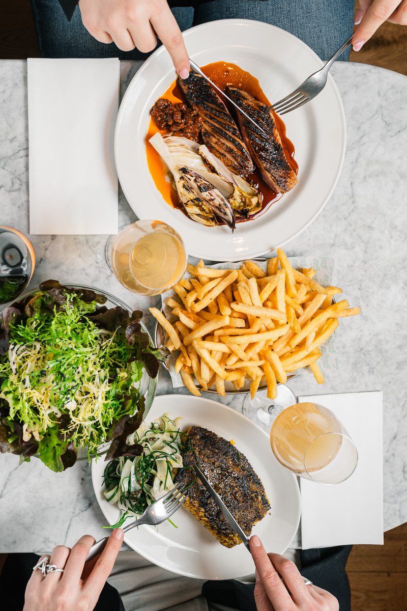 There’s something special about sharing a table full of plates. The meal becomes the moment

Captured food made to share at @goldieslondon: from dips and scallops to crispy churros 

Who are you sharing this spread with? 📸 #foodphotography #londonfood #smallplates