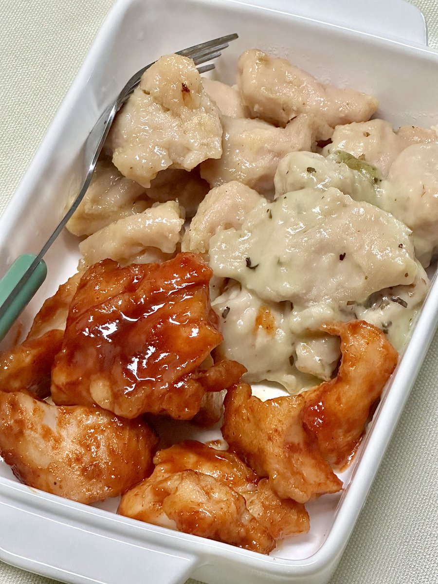 #광고 #rt이벤트
rt추첨 5분께 오븐구이 소스 닭가슴살 맛 별로 한팩씩 보내드립니다!
 
다신샵에서 오븐구이 소스 닭가슴살 보내주셔서 먹어봤어요 >.<
먹자마자 평소에 먹던 닭가슴살은 이런 식감이 아닌데 어케했지 생각했는데 국내산 냉장육에 스팀으로 익혀서 촉촉하고 쫄깃한거래요