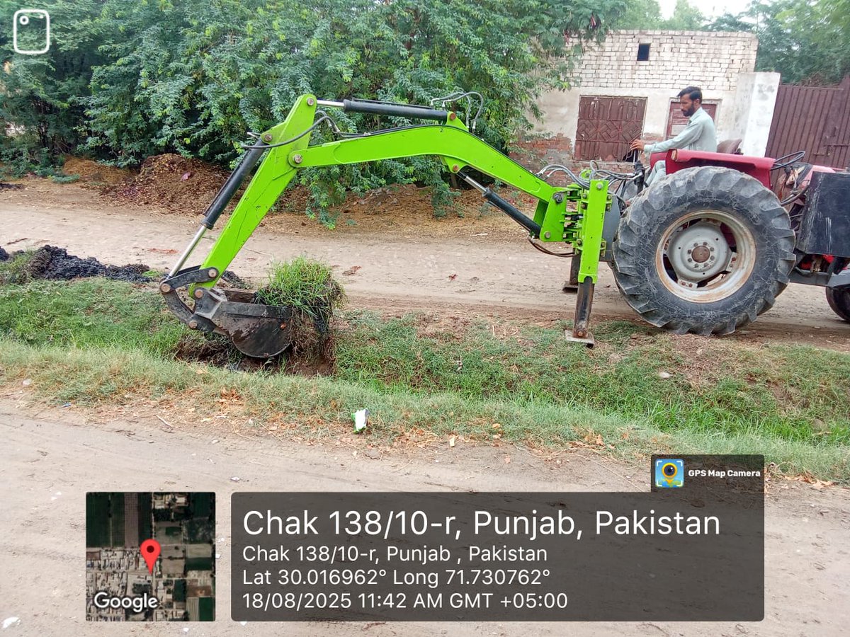 PunjabTehs26739's tweet photo. Mechanical Desilting in Tehsil Jahanian
#suthrapunjabprogram
#paceevergreeninitiative
#MWMC https://t.co/navfuJ5cNr