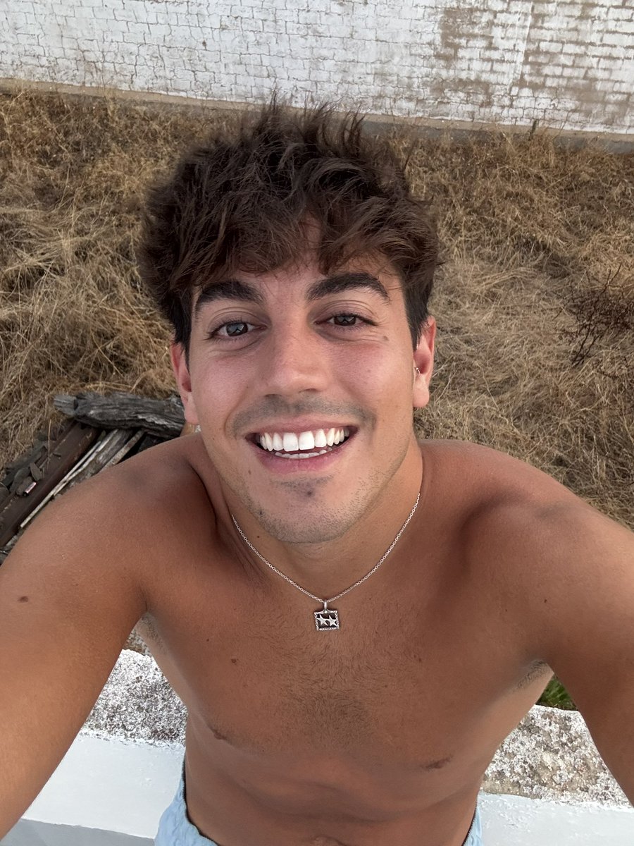 ultimando agosto y el verano ☀️🌻⛱️😔🩳🍉🥲🌊☹️