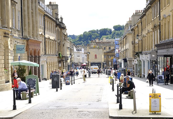 Insight DIY (@insightdiy) on Twitter photo Retail footfall fell for the third week running in Week 33, with shopping centres and retail parks hardest hit, according to <a href="/mrisoftware/">MRI Software</a> data insightdiy.co.uk/news/mri-data-… #retail #retailnews #retailfootfall #footfall #shopping #highstreet #retailpark #shoppingcentre Retail footfall fell for the third week running in Week 33, with shopping centres and retail parks hardest hit, according to <a href="/mrisoftware/">MRI Software</a> data insightdiy.co.uk/news/mri-data-… #retail #retailnews #retailfootfall #footfall #shopping #highstreet #retailpark #shoppingcentre