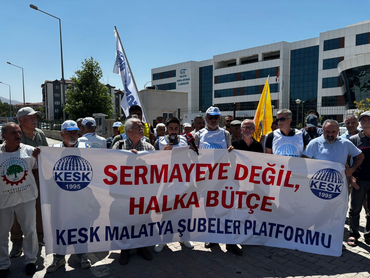 Grevli demokratik toplu sözleşme için alanlardaydık 

<a href="/KESK1995/">KESK</a>