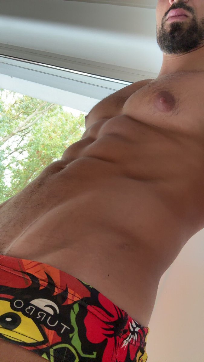 flex_uri's tweet image. How is your day going ?